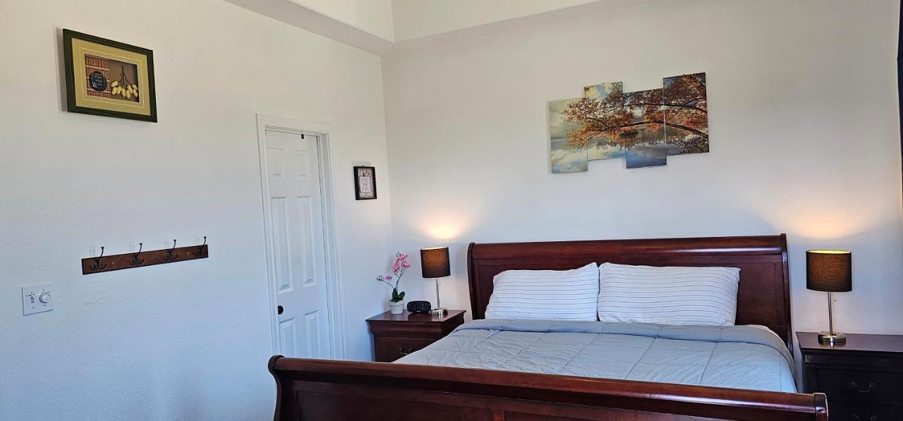 Private Beach -- Away From The Crowds - Ocean Views -Short Drive To Moody Gardens, Schlitter Bahn, Pleasure Pier غالفيستون، تكساس المظهر الخارجي الصورة